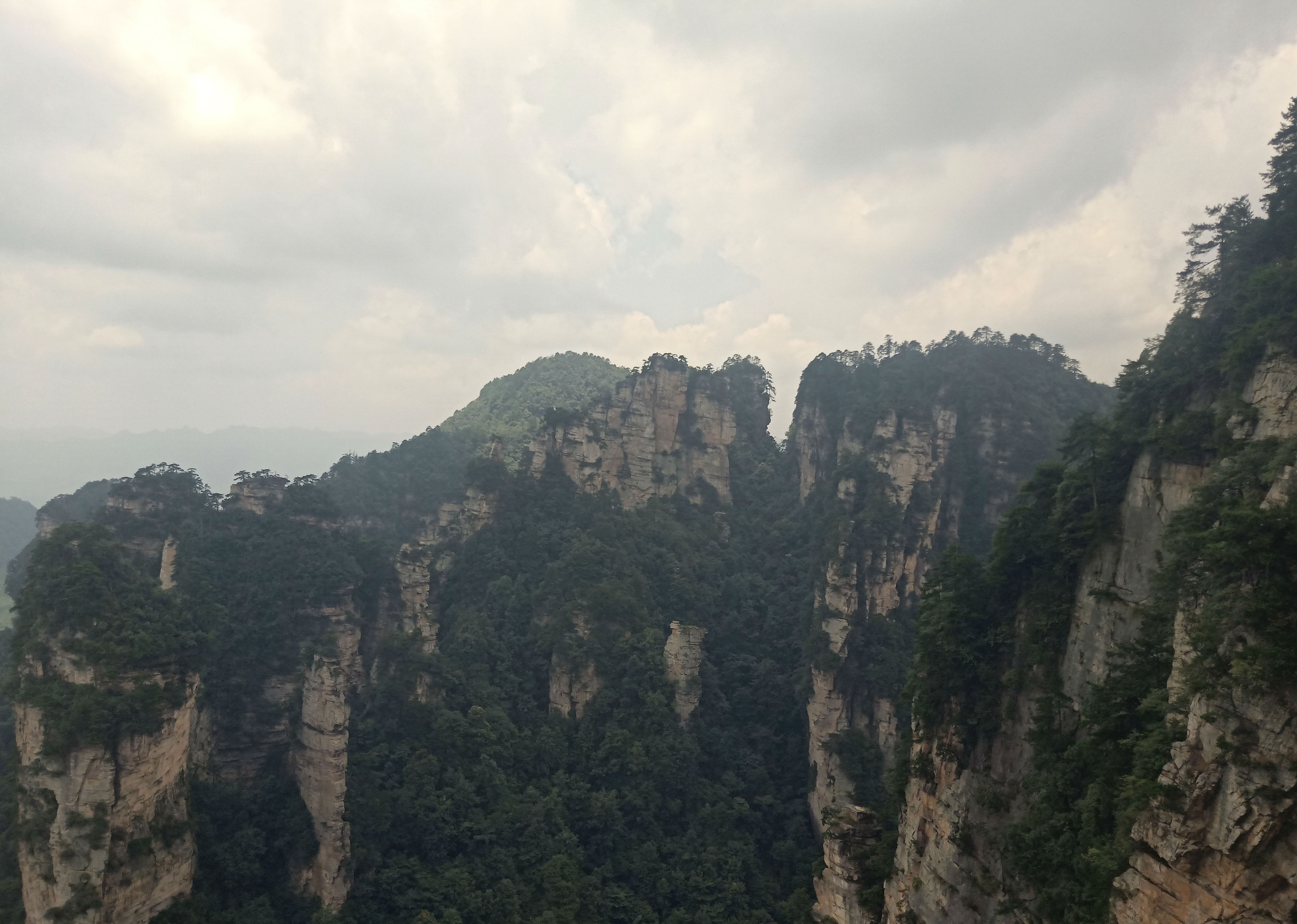 湖南張家界.jpg